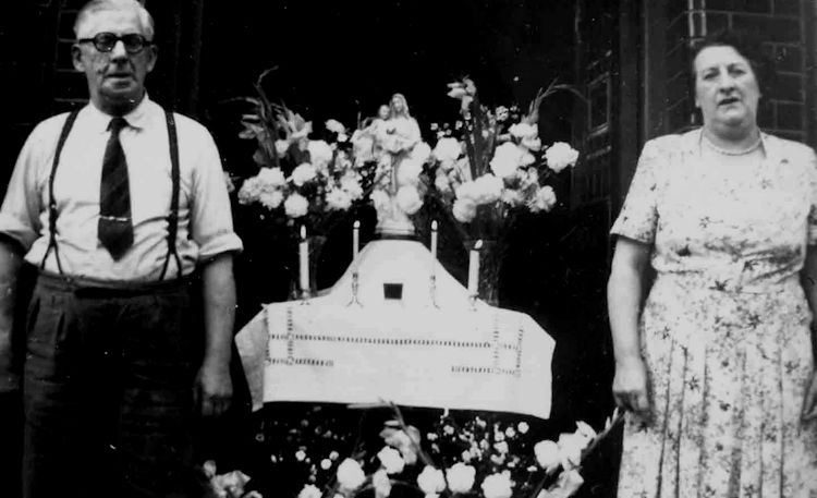Windsor Castle Walter and Catherine Stephens 1950s