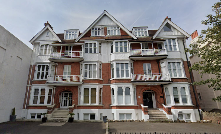 56-57 Mount Ephriam 2023