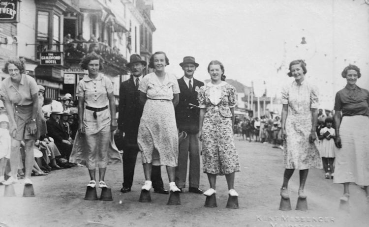 Clarendon Hotel Flowerpot race