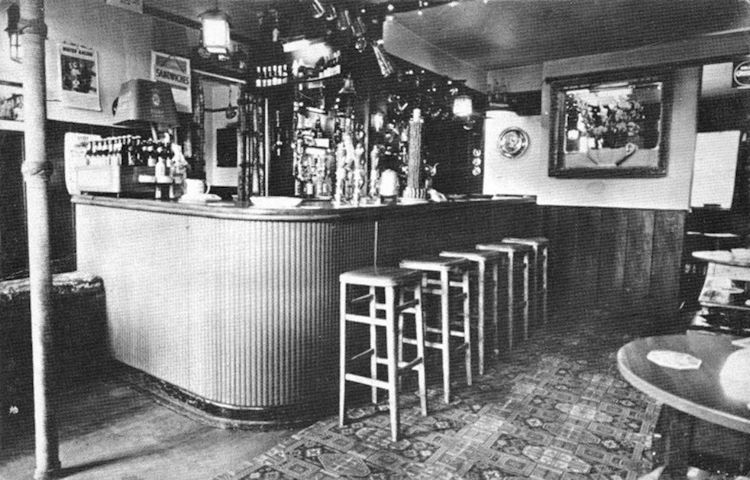 Grasshopper on the Green bar 1953