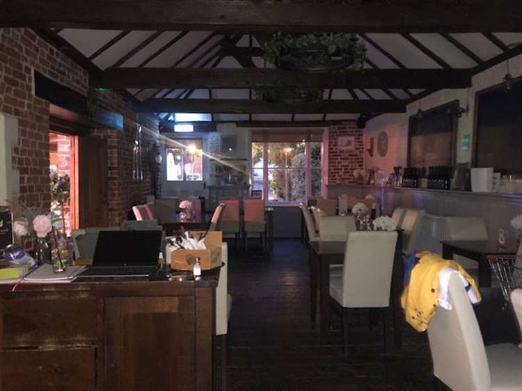 Powell Arms restaurant 2025