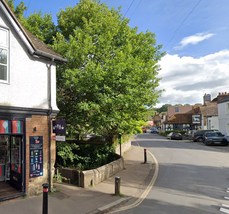 White Horse Shere 2024