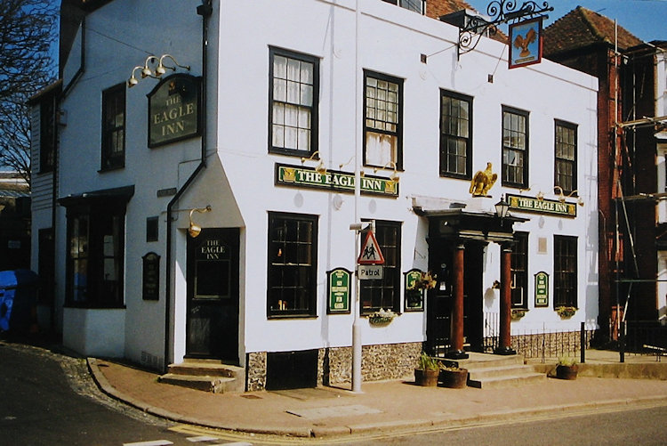 Eagle Inn 2000