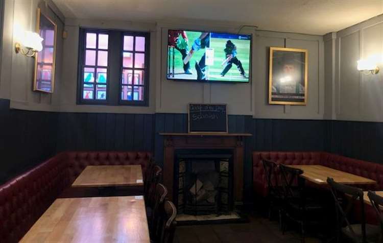 Five Pointed Star inside 2025