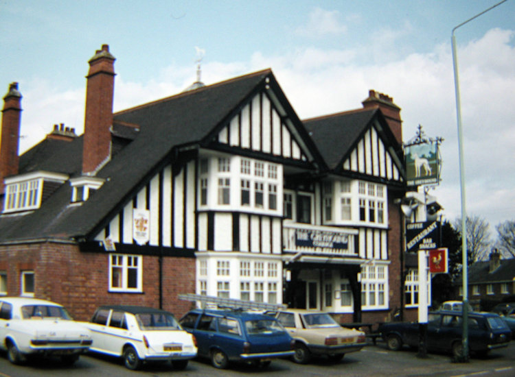 Greyhound Hotel 1982