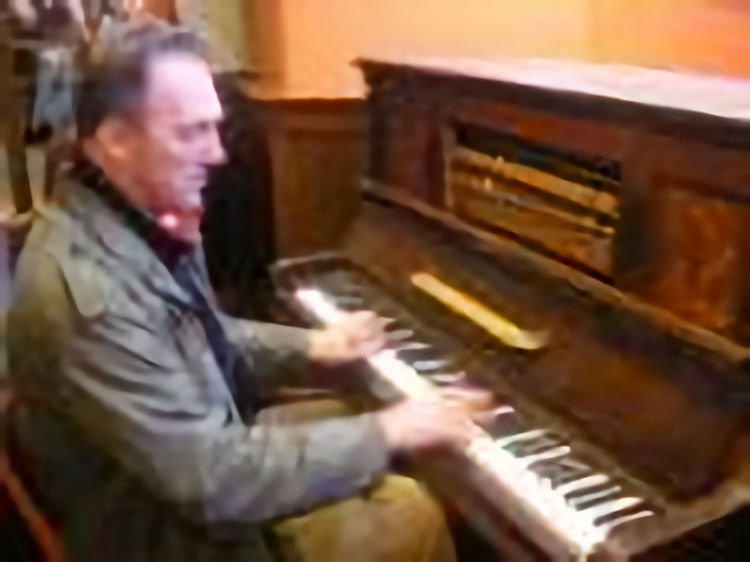 Royal Harbour Brewhouse Rory Kehoe 2004