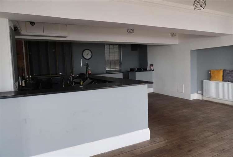 Sandgate Hotel bar 2025