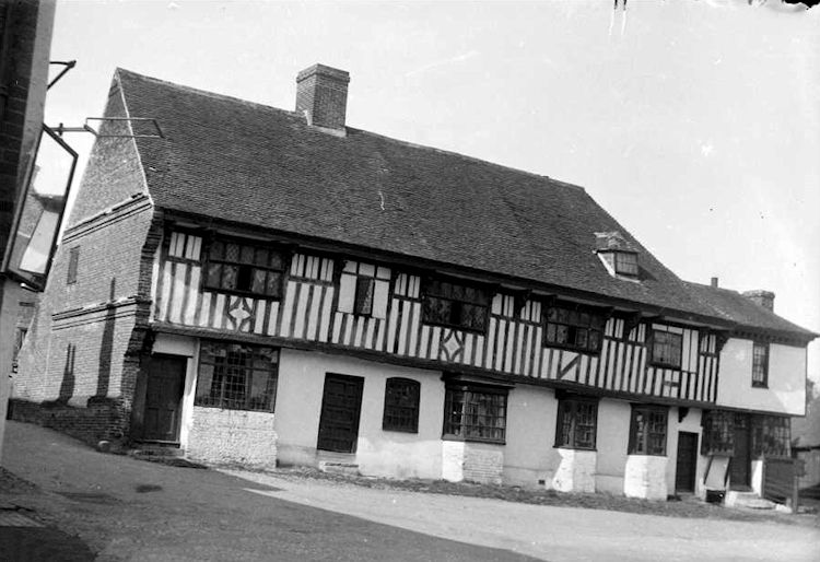 Abbots Fireside 1927