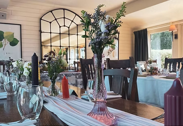 Carpenter's Arms inside 2025