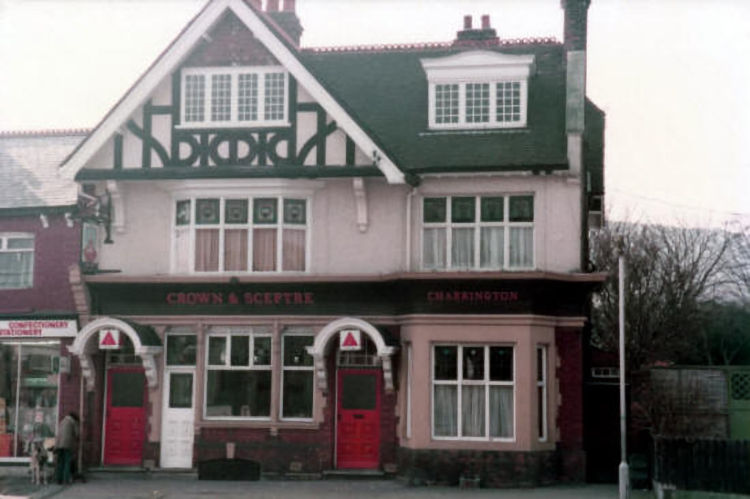 Crown and Sceptre 1983