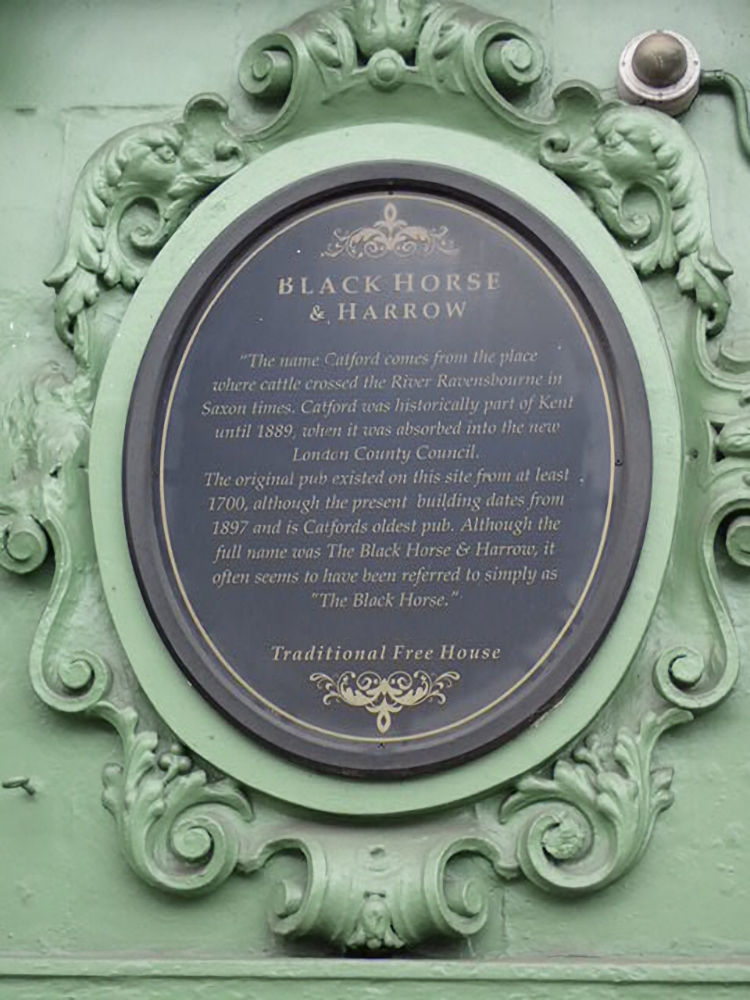 Black Horse and Harroe plaque 2026