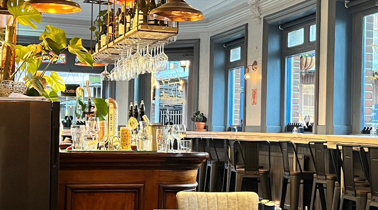 Lazy Lobster bar 2025