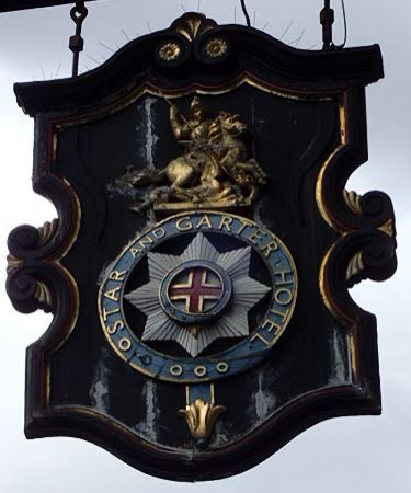 Star and Garter sign 2026