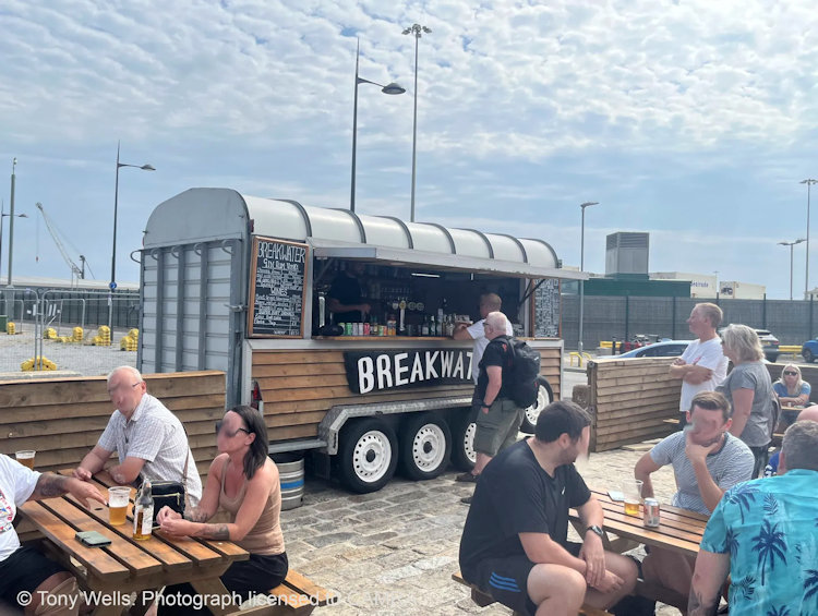 Breakwater Brewery Bar 2026