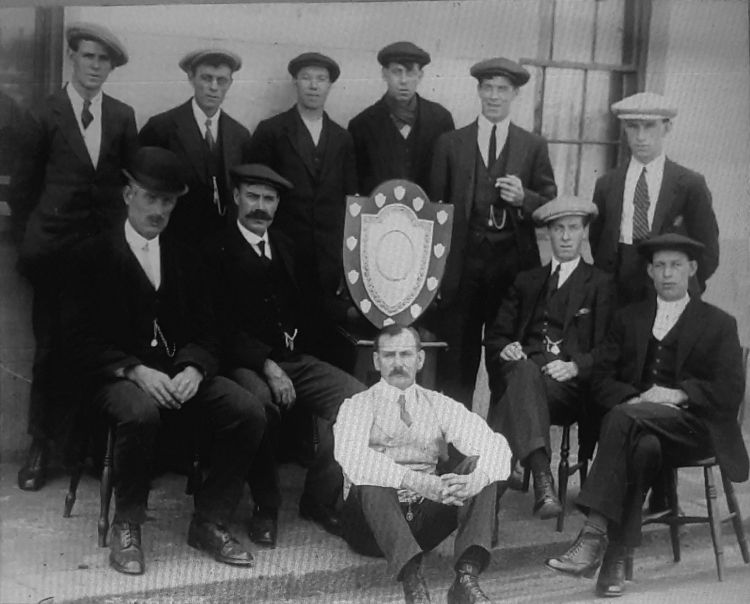 Navy Arms darts team 1925
