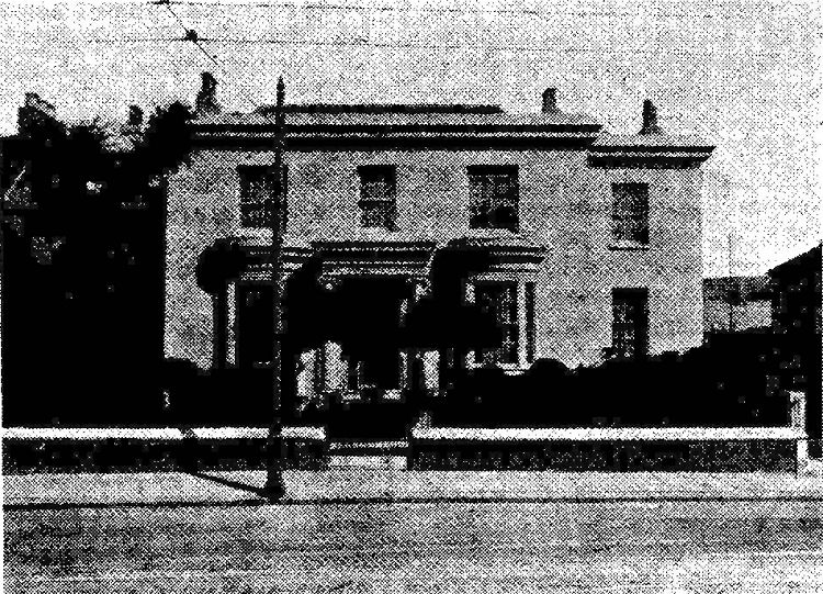 House opposite Buckland Picture House