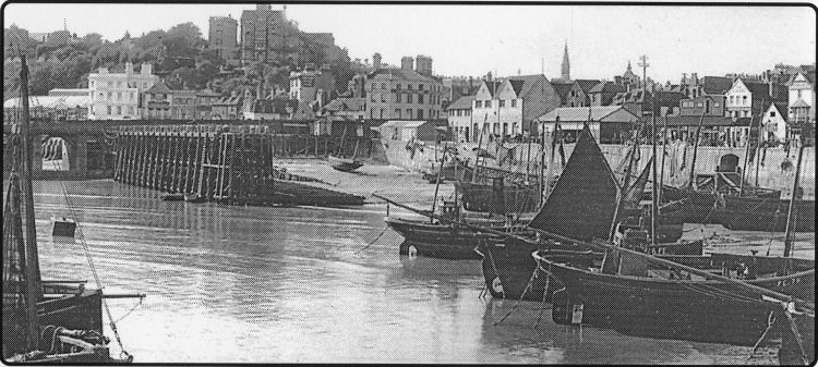 [Image: Folkestone-Harbour-1920.jpg]