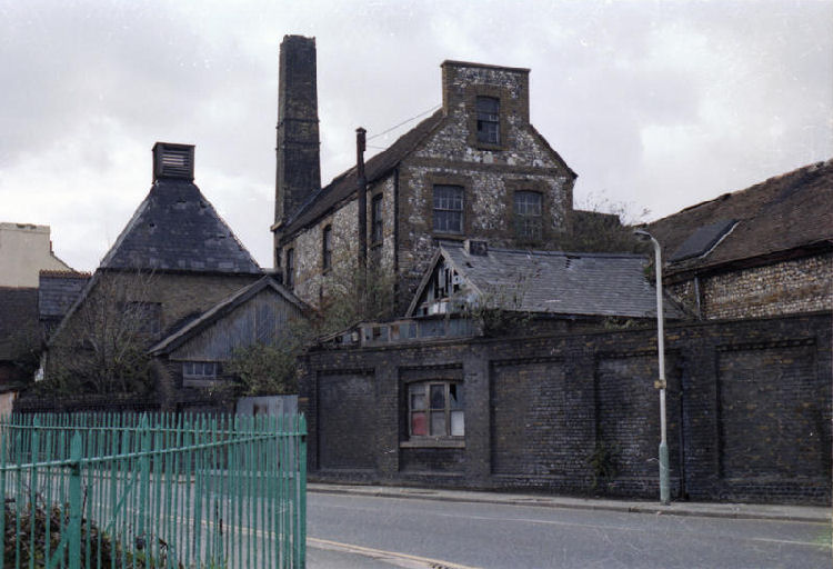 Kingsford Brewery demolition 1983