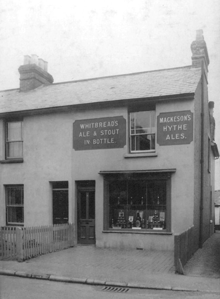 Unknown off-licence 208