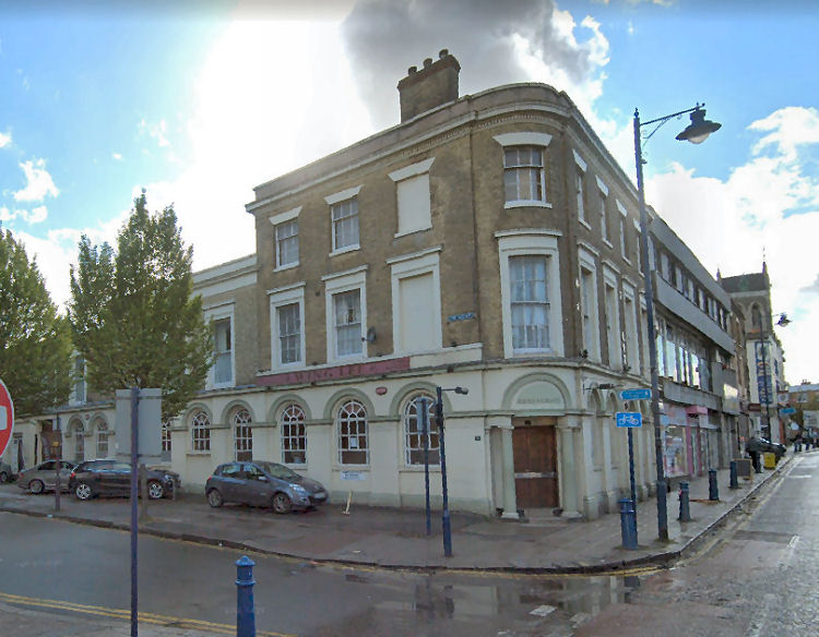 Unknown-photo-75-Gravesend