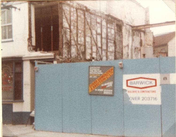 British Queen demolition