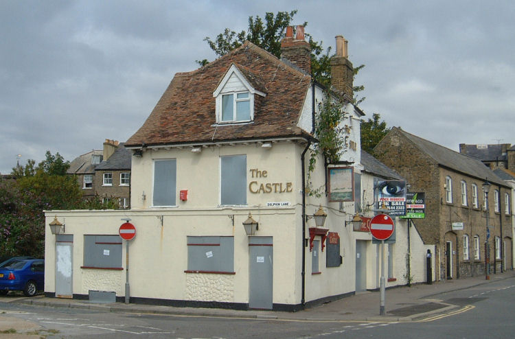 Closed Castle Inn 2009