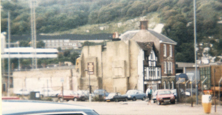Cinque Port Arms circa 1980