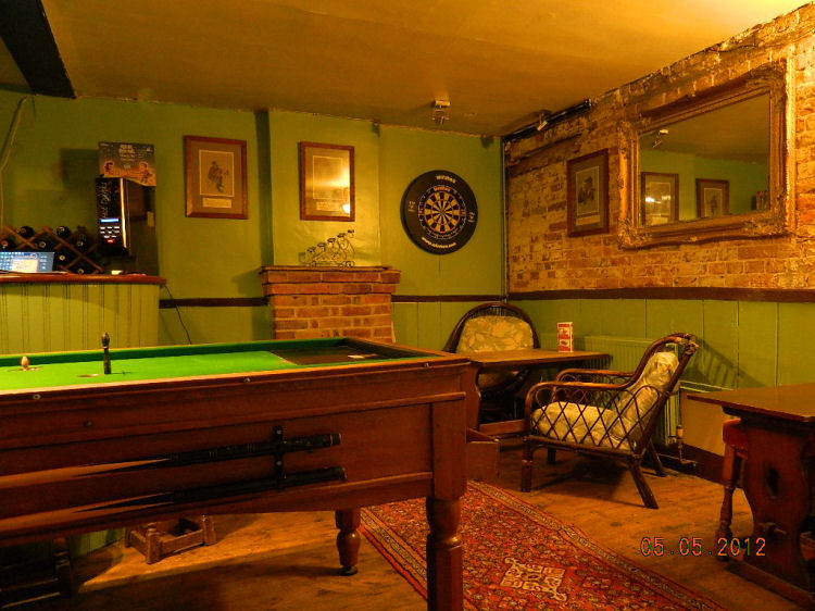 Inside the Fitzwalter Arms 2012