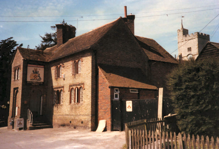 Fitzwalter Arms in Goodnestone 1988