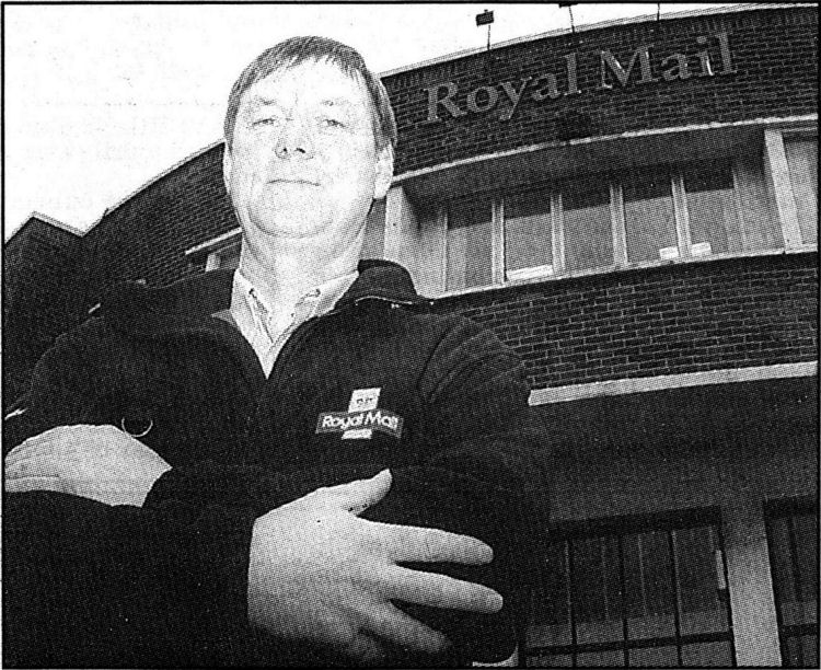 Gordon Cowan, Post Office Club, Dover 2002