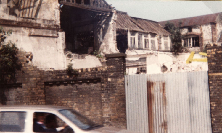 Kingsford Brewery demolition 1983