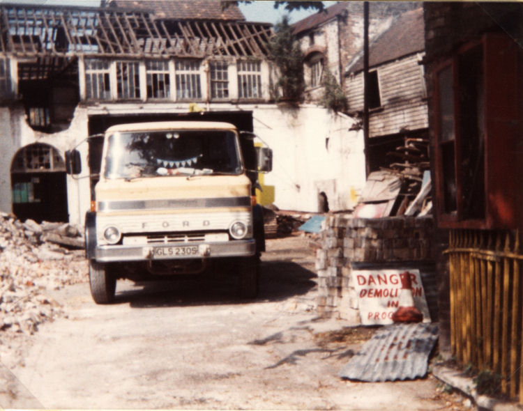 Kingsford Brewery demolition 1983