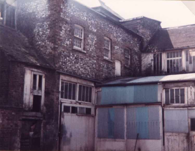 Kingsford Brewery demolition 1983