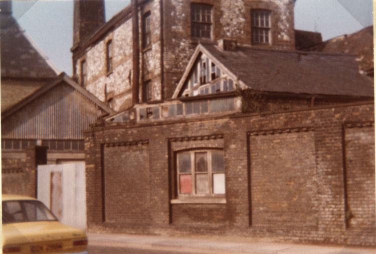 Kingsford Brewery demolition 1983