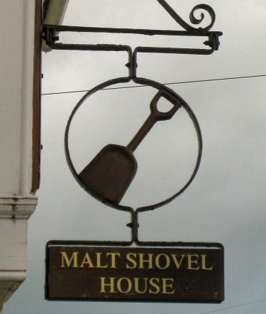 Malt Shovel sign
