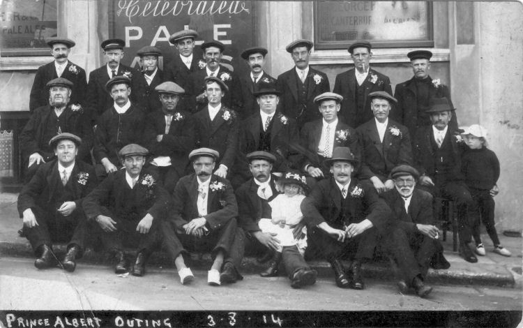 Prince Albert outing 1914