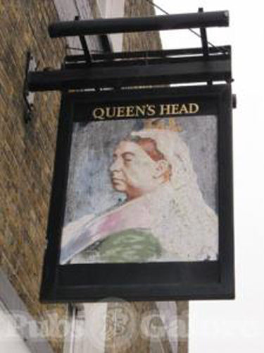 Queen's Head Sign