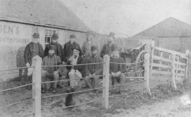 Red Lion Inn at Paddlesworth 1800's