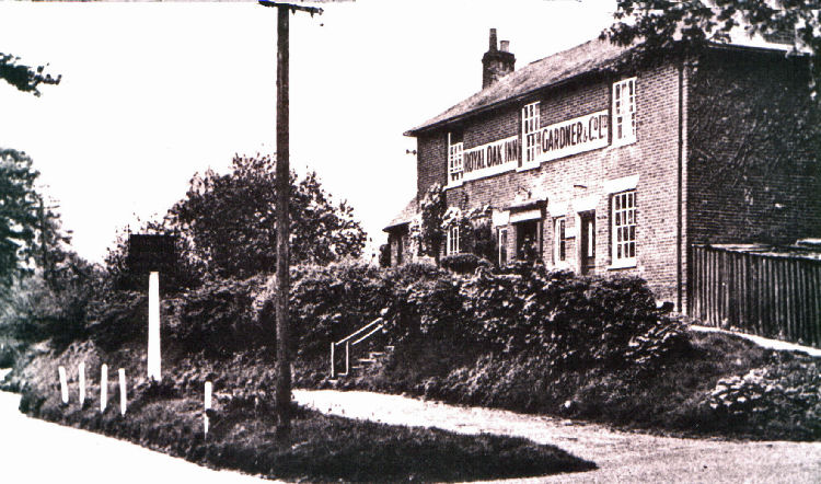Royal Oak in Nonington 1940's