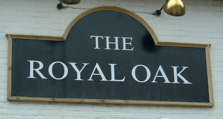 Royal Oak Sign Nonington