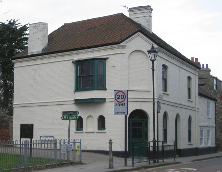 Former Sandwich Arms, Sandwich, 2010
