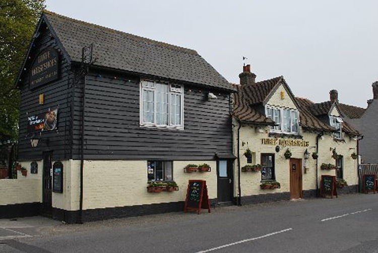 Three Horseshoes at Mongeham