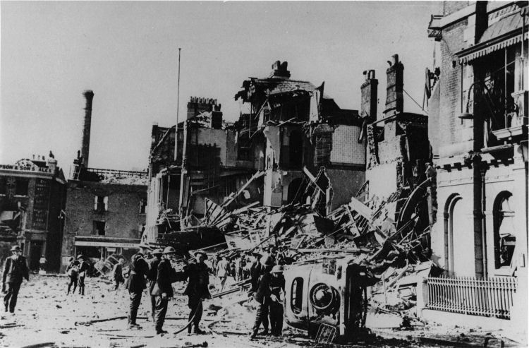 Wal damage, Wellesley Road