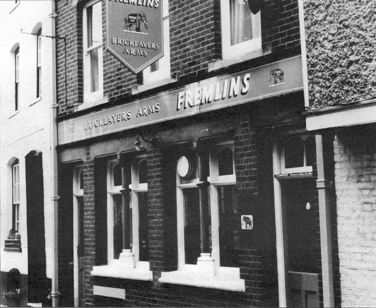 Bricklayer's Arms 1965