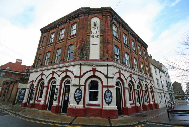 Bull's Head 2010