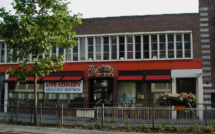 Churchill's Cafe 2001