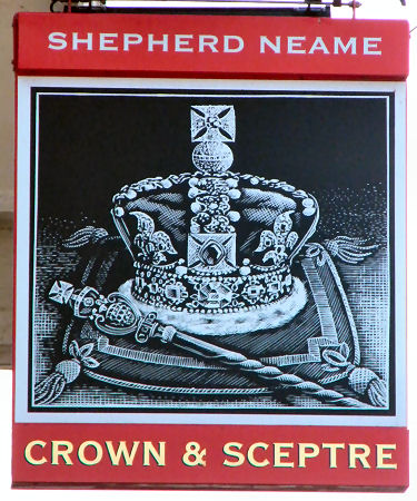 Crown and Sceptre sign 2016