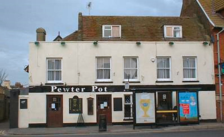 Pewter Pot 2006