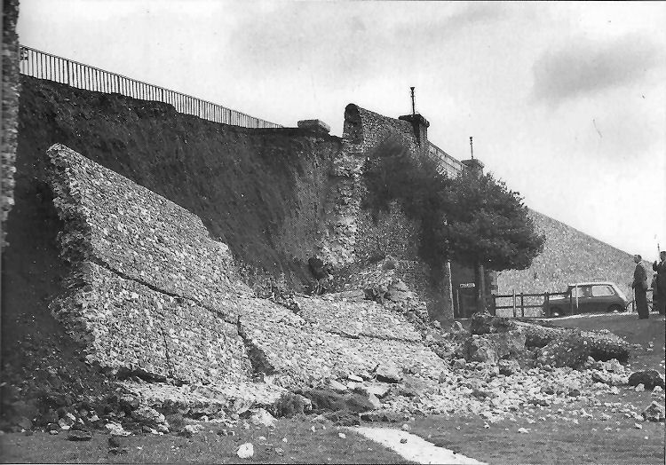 Riding Gate wall collapse 1962