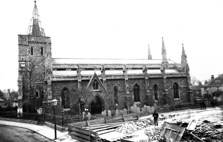 St Mary's Church and Star inn  circa 1910